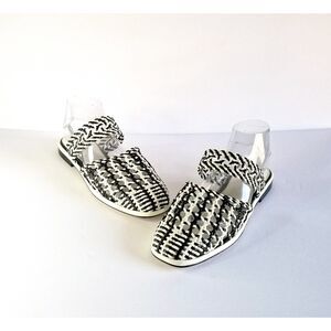 Charlotte Stone Black and White Flats